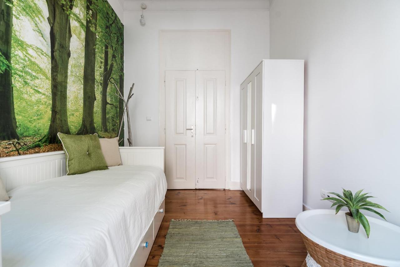 Elegant 3 Bedroom Flat With View In Principe Real Lisboa Екстериор снимка