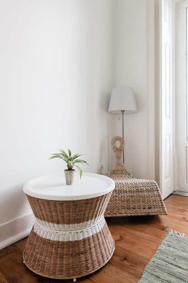 Elegant 3 Bedroom Flat With View In Principe Real Lisboa Екстериор снимка